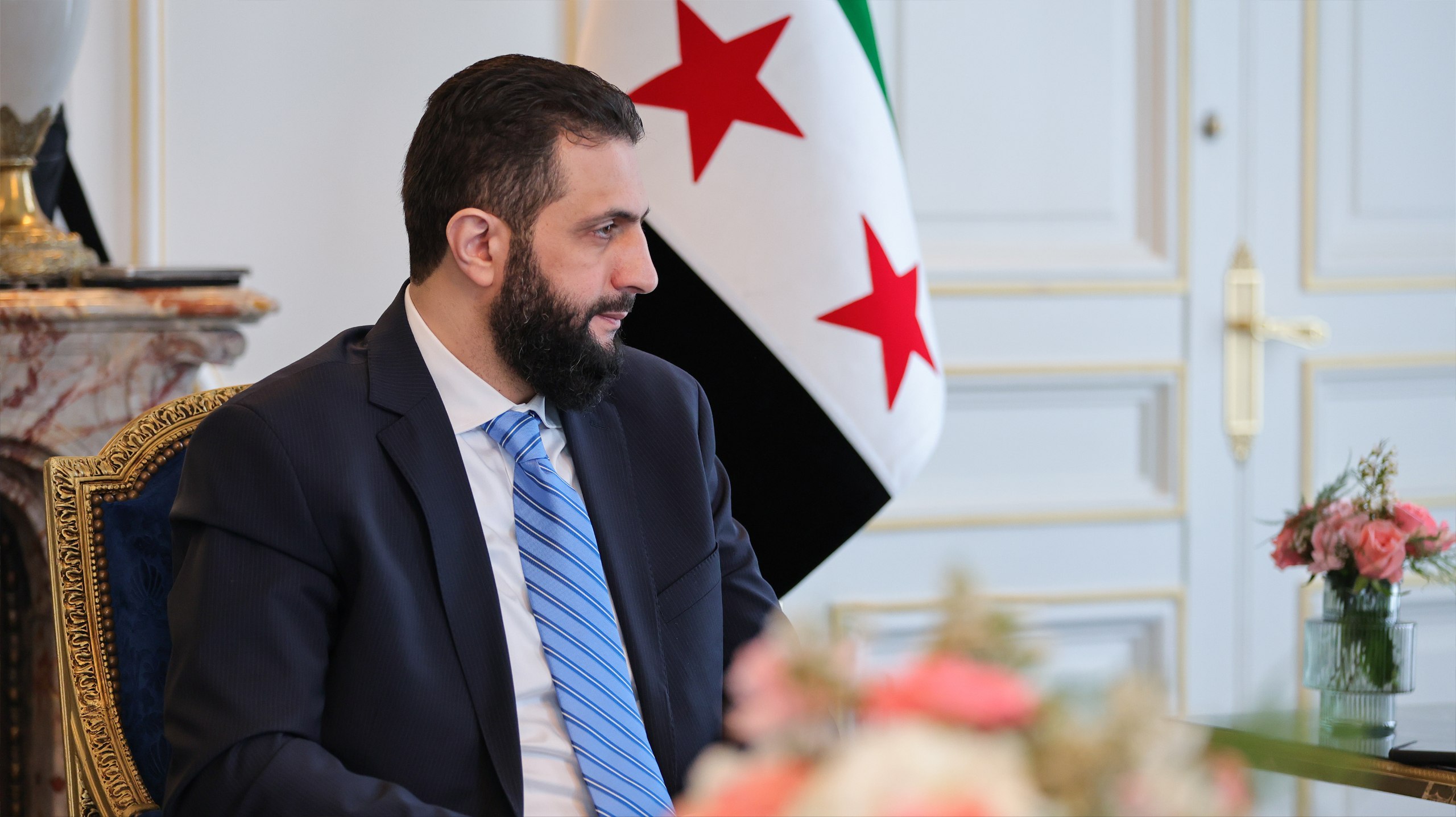 التقى السيد أحمد الشرع رئيس الجمهورية العربية السورية بالسيد باسكال جولنيش