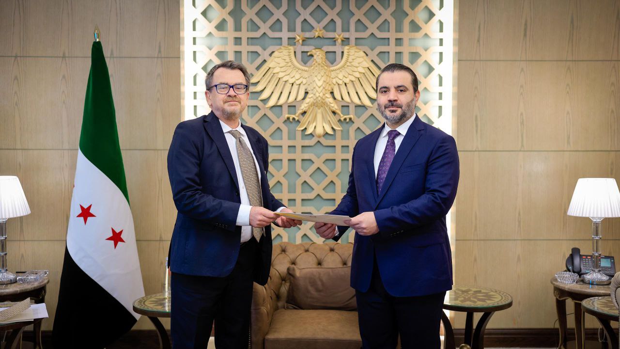 استقبل وزير الخارجية والمغتربين السيد أسعد حسن الشيباني سعادة السيد ستيفانو رافانيان سفير جمهورية إيطاليا المعيّن لدى الجمهورية العربية السورية