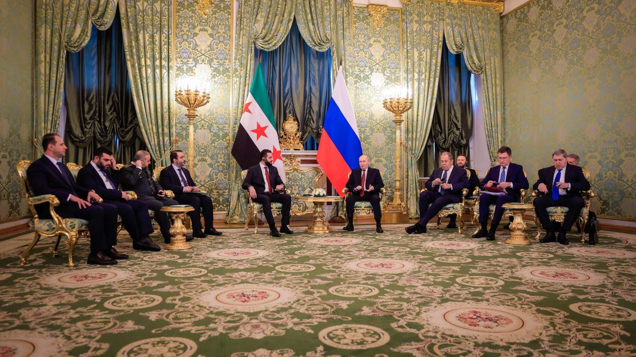 The President Al-Shara, accompanied by His Foreign Minster , Meets with the Russian President, Mr. Vladimir Putin, and senior officials at the Kremlin Palace in the Capital, Moscow