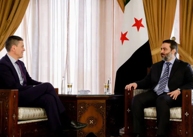  Minister of Foreign Affairs and Expatriates, Mr. Asaad Hassan Al-Shaibani, Meets with The President of the International Rescue Committee