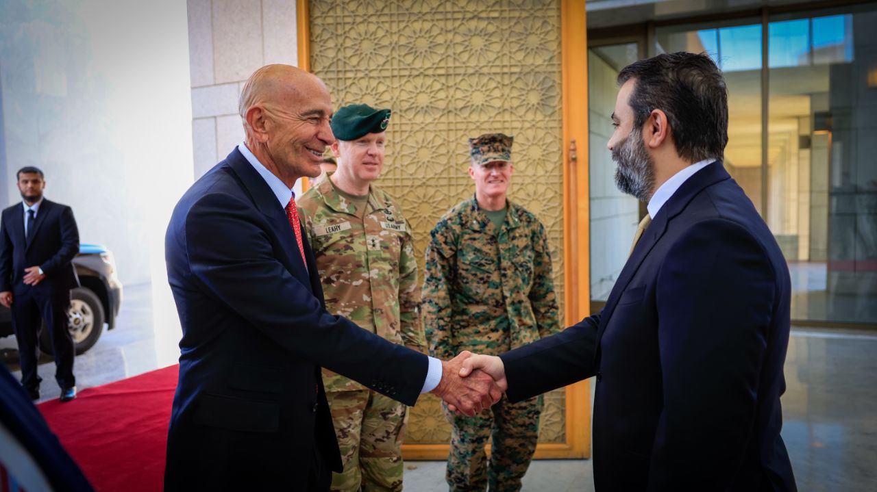 The President Al-Sharaa, Accompanied by The Ministers of Foreign Affairs and Expatriates and Defense and The Head of The General Intelligence Directorate, Meet in Damascus with  Mr. Thomas Barak