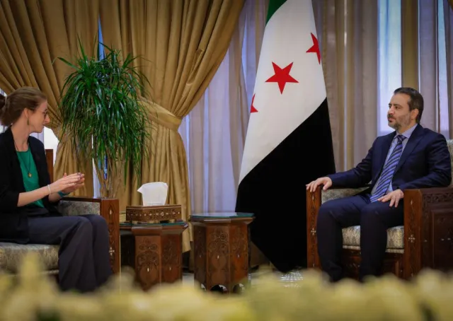 The Minister of Foreign Affairs and Expatriates Meets with Delegation from Amnesty International in Damascus