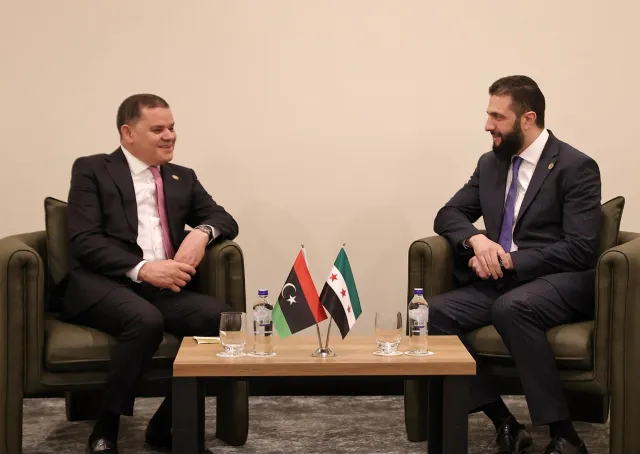 لقاء رئيس الجمهورية ووزير الخارجية مع رئيس الوزراء الليبي