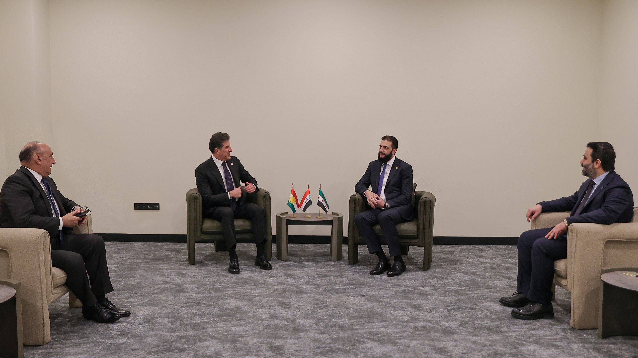 لقاء جمع رئيس الجمهورية ووزير الخارجية مع رئيس إقليم كردستان العراق