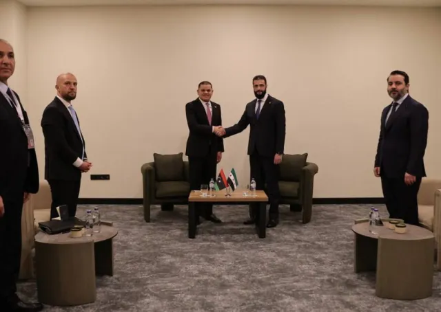 أجرى فخامة الرئيس ووزير الخارجية لقاء مع رئيس الوزراء الليبي