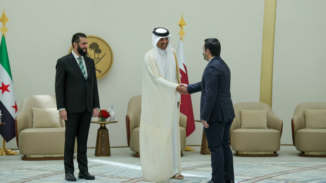 وصول فخامة رئيس الجمهورية السيد أحمد الشرع ووزير الخارجية السيد أسعد الشيباني دولة قطر