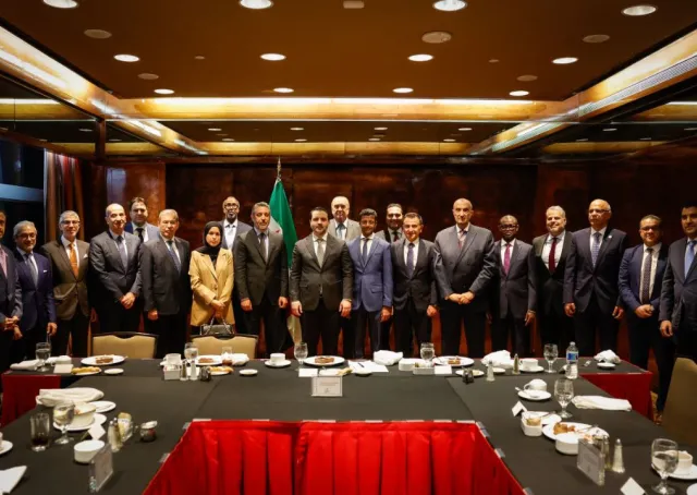 استضاف وزير الخارجية  اجتماعاً رفيع المستوى مع أصحاب السعادة السفراء والمندوبين الدائمين للدول العربية لدى مجلس الأمن
