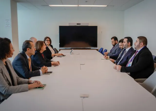 وزير الخارجية والمغتربين  يلتقي  وكيلة الأمين العام للشؤون السياسية وبناء السلام في الأمم المتحدة