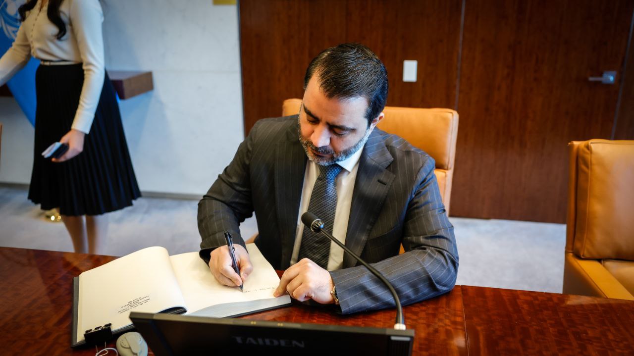 التقى وزير الخارجية والمغتربين  بالأمين العام للأمم المتحدة 