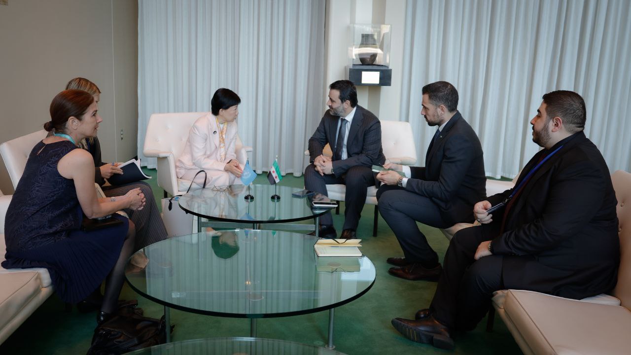 وزير الخارجية يلتقي وكيلة الأمين العام للأمم المتحدة لنزع السلاح 