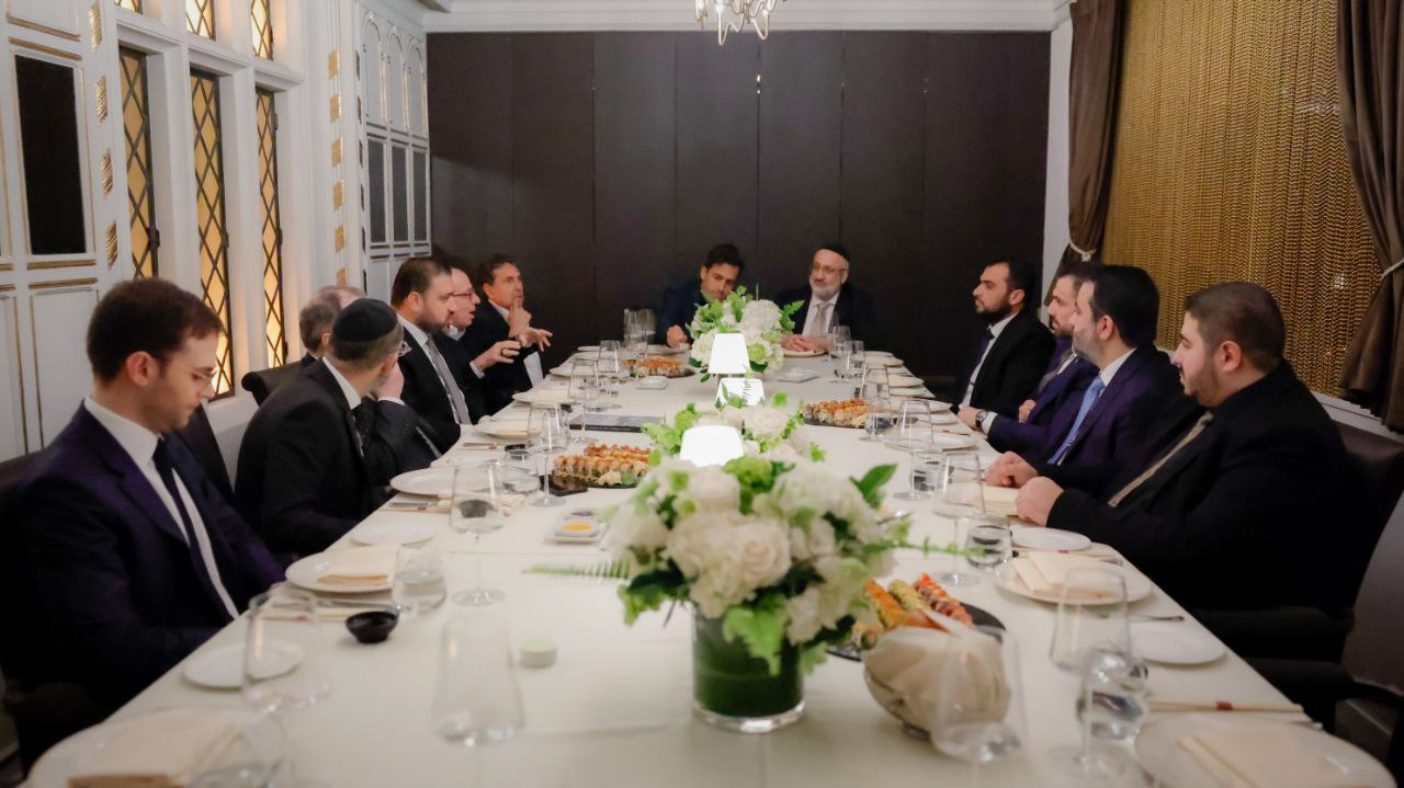 التقى وزير الخارجية والمغتربين  بوفد من الجالية السورية اليهودية