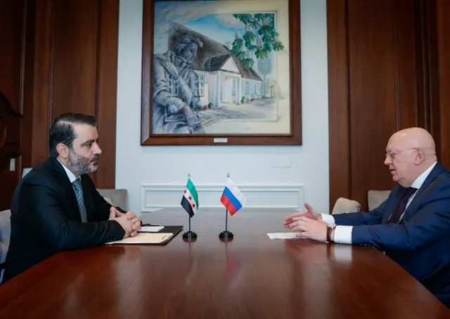 التقى وزير الخارجية والمغتربين المندوب الدائم الروسي لدى الأمم المتحدة