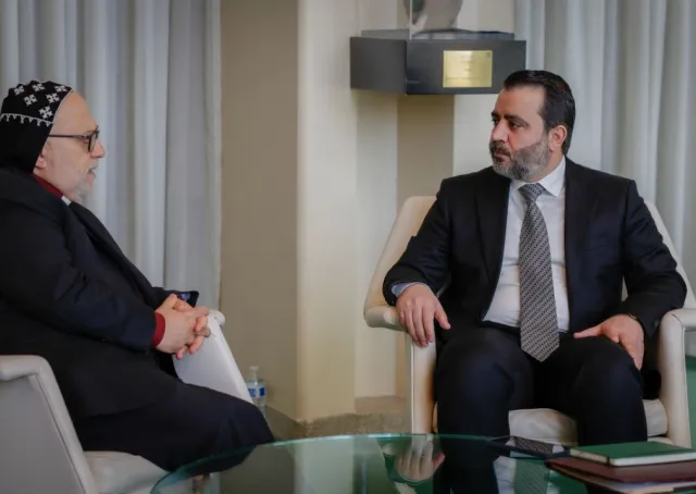 التقى وزير الخارجية والمغتربين  المطران جان قواق النائب البطريركي في أبرشية شرقي الولايات المتحدة الأمريكية 