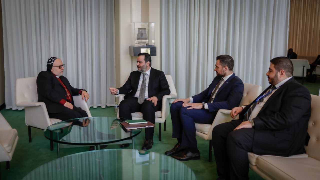 التقى وزير الخارجية والمغتربين  المطران جان قواق النائب البطريركي في أبرشية شرقي الولايات المتحدة الأمريكية 