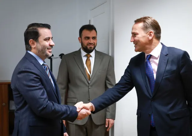 لقاء جانبي لوزير الخارجية  مع نظيره البولندي