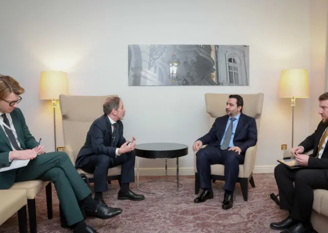 لقاء ثنائي لوزير الخارجية  مع  رئيس الآلية الدولية المحايدة والمستقلة التابعة للأمم المتحدة