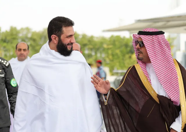 وصول فخامة الرئيس أحمد الشرع ووزير الخارجية أسعد الشيباني إلى مدينة جدة 