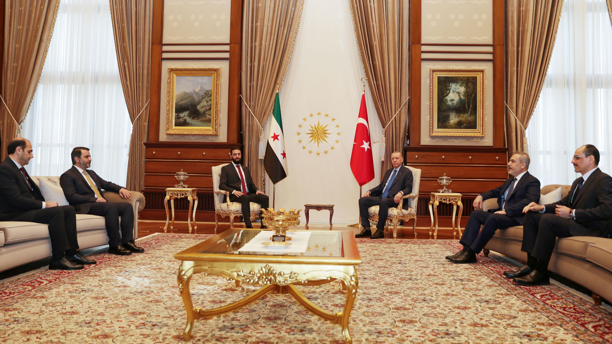 استقبال رئيس الجمهورية التركية لفخامة رئيس الجمهورية العربية السورية