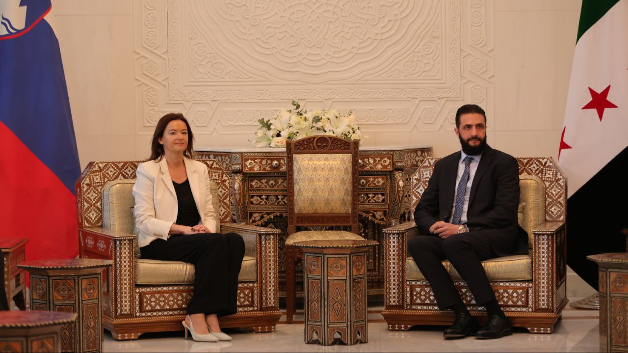 رئيس الجمهورية السيد ووزير الخارجية يستقبلان وفدًا رفيع المستوى من الجمهورية السلوفينية