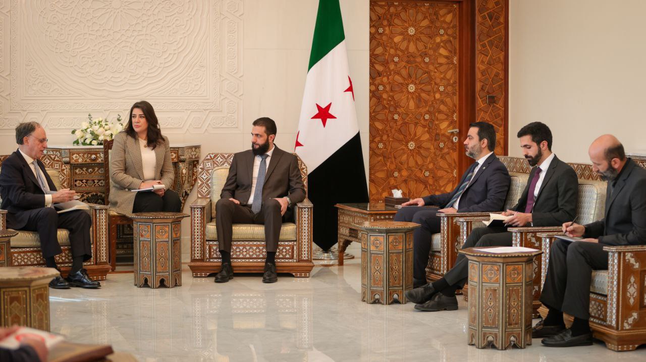 رئيس الجمهورية السيد أحمد الشرع ووزير الخارجية السيد أسعد الشيباني يستقبلان في دمشق وفداً أمميّاً 