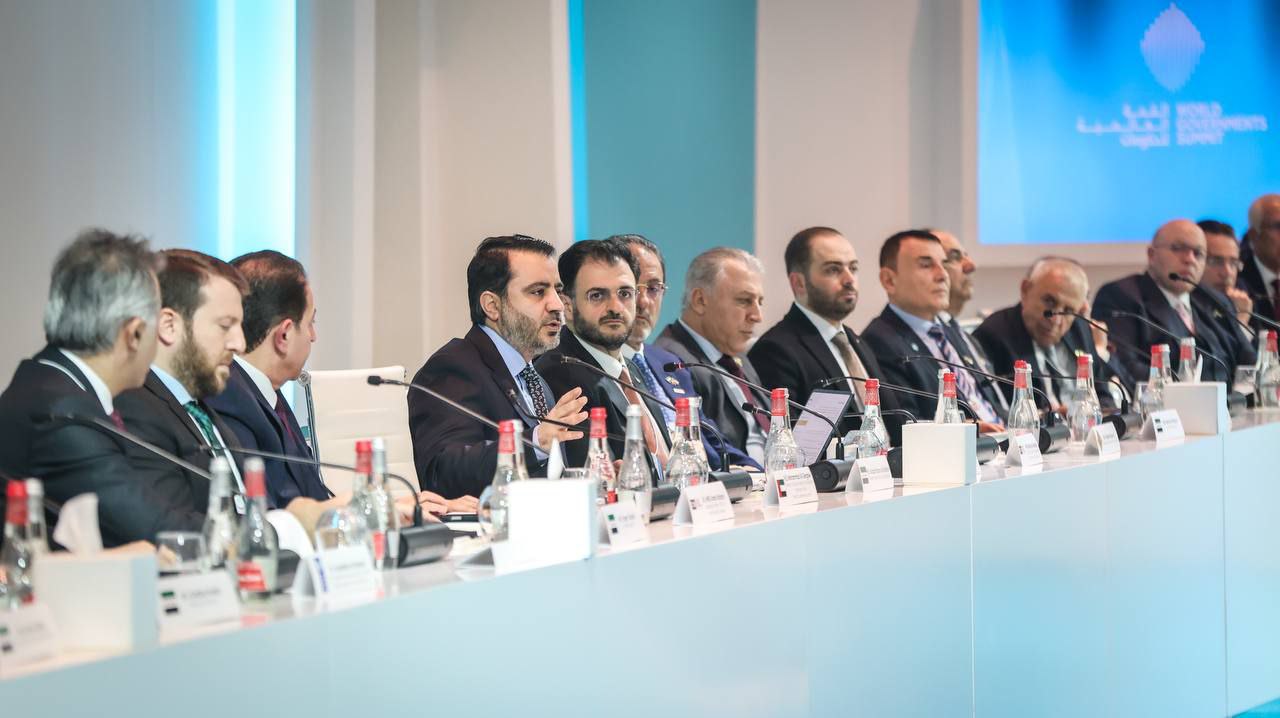 وزير الخارجية والمغتربين السيد أسعد الشيباني يلتقي بالجالية السورية