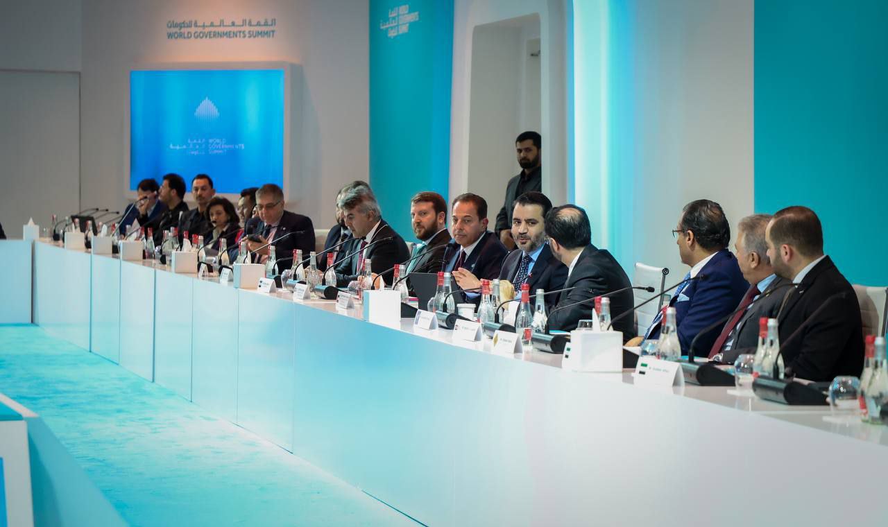 وزير الخارجية والمغتربين السيد أسعد الشيباني يلتقي بالجالية السورية