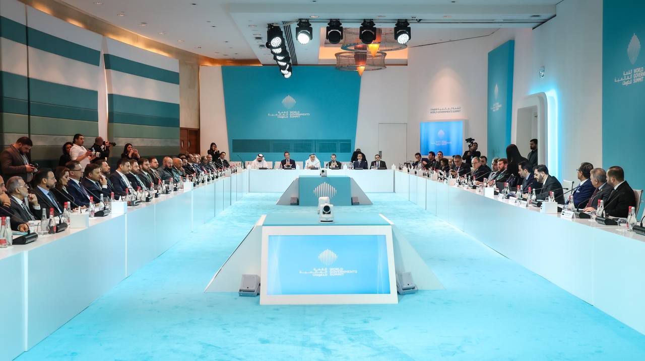 وزير الخارجية والمغتربين السيد أسعد الشيباني يلتقي بالجالية السورية