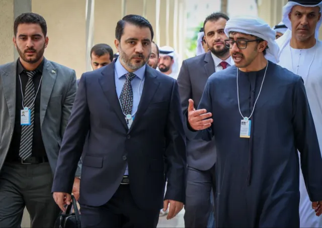 وزير الخارجية والمغتربين يلتقي وزير الخارجية الإماراتي