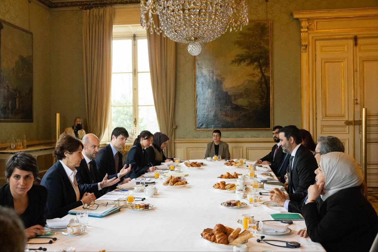 لقاء وزير الخارجية السيد أسعد الشيباني مع نظيره الفرنسي السيد جان نويل بارو في باريس