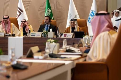 شارك اليوم الأحد وزير الخارجية السيد أسعد الشيباني في مؤتمر العلا لاقتصادات الأسواق الناشئة المقام في مدينة العلا بالمملكة العربية السعودية