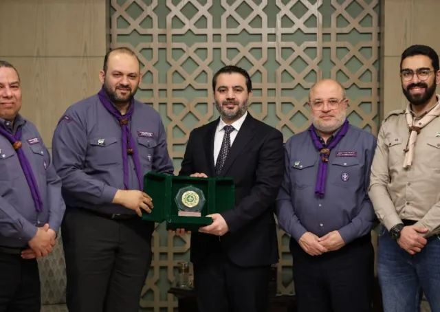 وزير الخارجية السيد أسعد الشيباني يلتقي في دمشق بوفد من المنظمة الكشفية العربية 