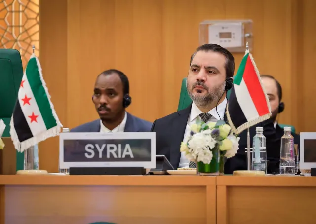  The Minister of Foreign Affairs and Expatriates takes part in the Organization of Islamic Cooperation Extraordinary Ministerial Meeting at Jeddah
