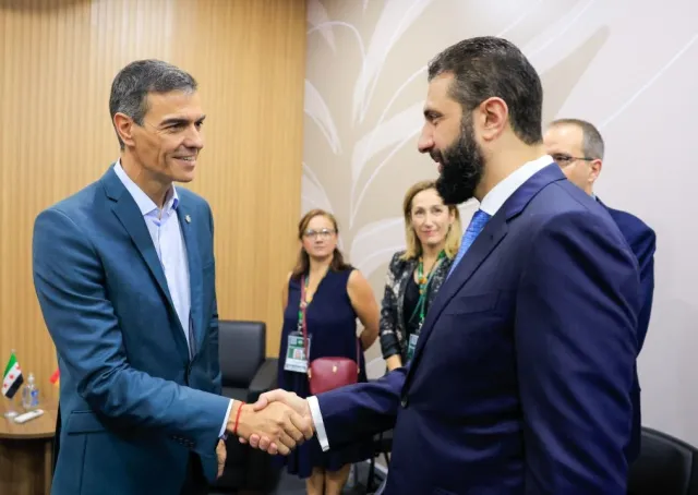 السيد الرئيس أحمد الشرع يلتقي رئيس مجلس الوزراء في مملكة إسبانيا السيد بيدرو سانشيز، بحضور وزير الخارجية والمغتربين السيد أسعد الشيباني