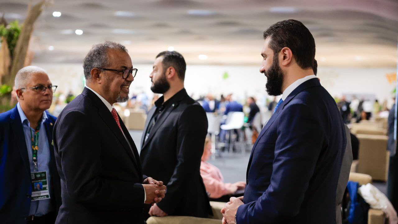 السيد الرئيس أحمد الشرع يلتقي المدير العام لمنظمة الصحة العالمية الدكتور تيدروس أدهانوم، وذلك بحضور وزير الخارجية والمغتربين السيد أسعد حسن الشيباني