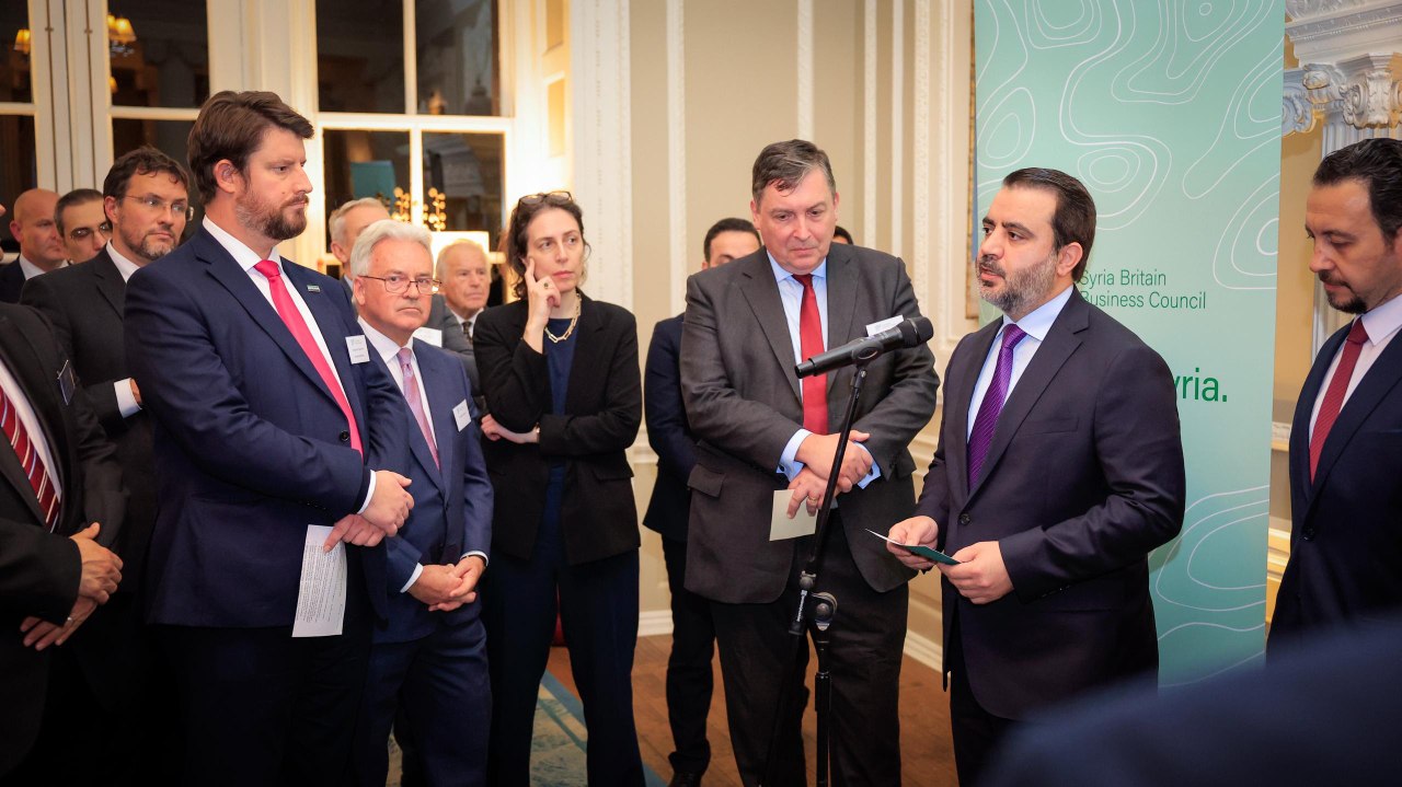 وزير الخارجية والمغتربين السيد أسعد حسن الشيباني يشارك في فعاليات إطلاق المجلس السوري-البريطاني للأعمال في العاصمة البريطانية لندن.