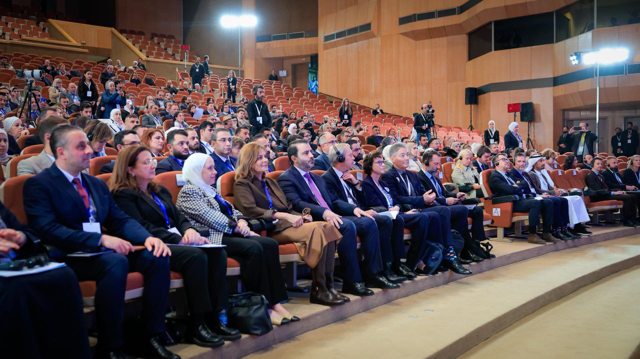 وزير الخارجية والمغتربين السيد أسعد حسن الشيباني يفتتح مؤتمر "يوم حوار مع المجتمع المدني السوري"