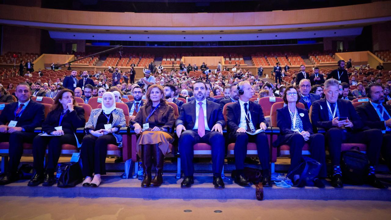 وزير الخارجية والمغتربين السيد أسعد حسن الشيباني يفتتح مؤتمر "يوم حوار مع المجتمع المدني السوري"