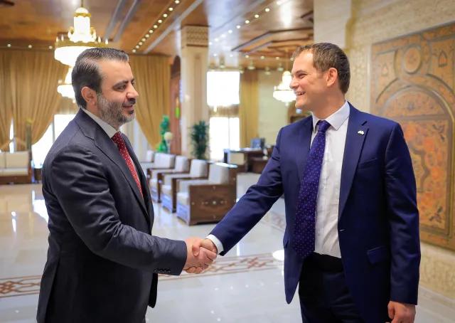 Foreign Minister Meets UK Official to Discuss Bilateral Relations
