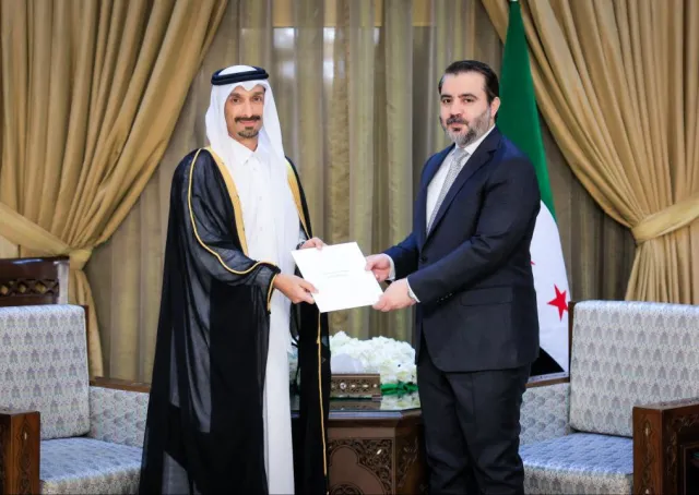 استقبل وزير الخارجية والمغتربين السيد أسعد حسن الشيباني السفير القطري في دمشق السيد خليفة عبد الله آل محمود