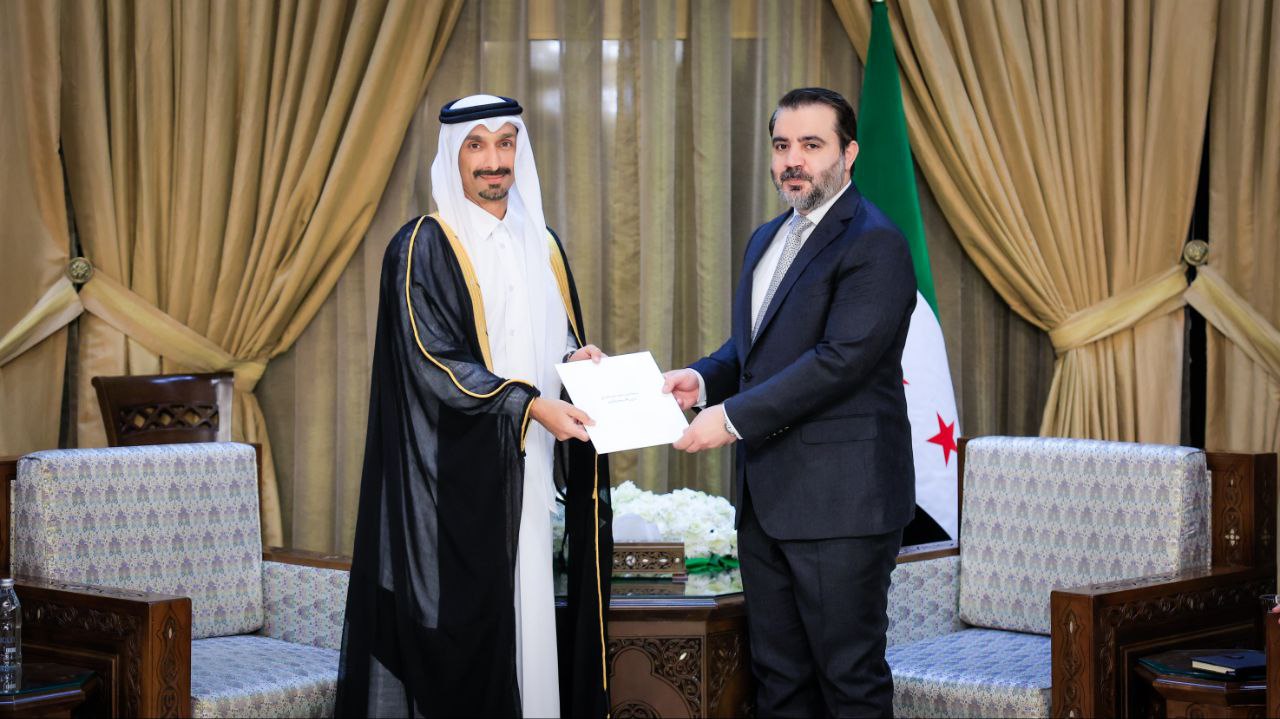 استقبل وزير الخارجية والمغتربين السيد أسعد حسن الشيباني السفير القطري في دمشق السيد خليفة عبد الله آل محمود