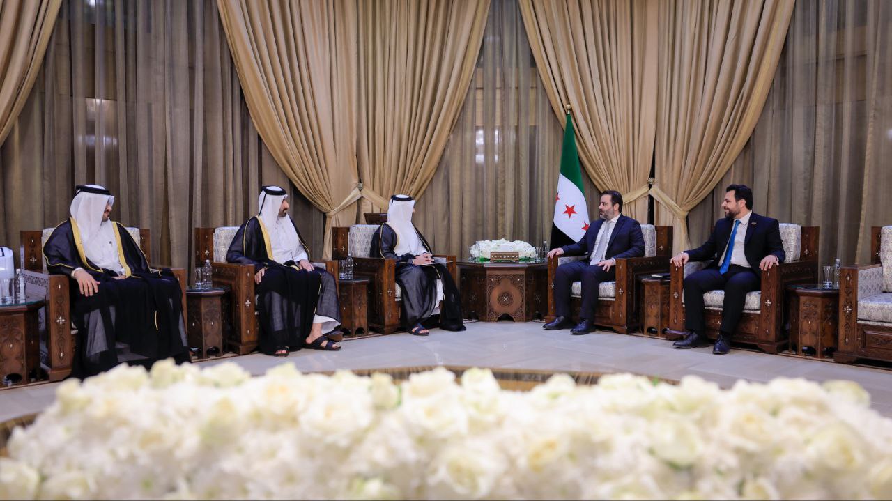 استقبل وزير الخارجية والمغتربين السيد أسعد حسن الشيباني السفير القطري في دمشق السيد خليفة عبد الله آل محمود