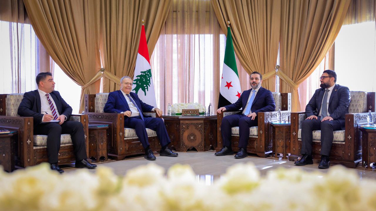 استقبل وزير الخارجية والمغتربين السيد أسعد حسن الشيباني ووزير العدل الدكتور مظهر الويس في العاصمة دمشق نائب رئيس مجلس الوزراء اللبناني السيد طارق متري