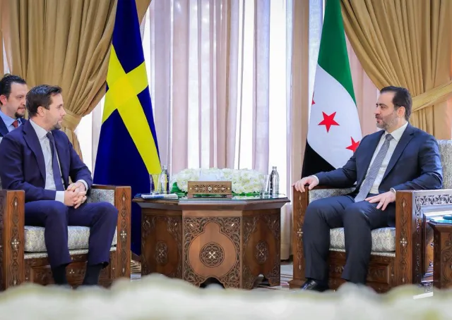 وزير الخارجية والمغتربين يستقبل وفدًا سويديًا رفيع المستوى في دمشق