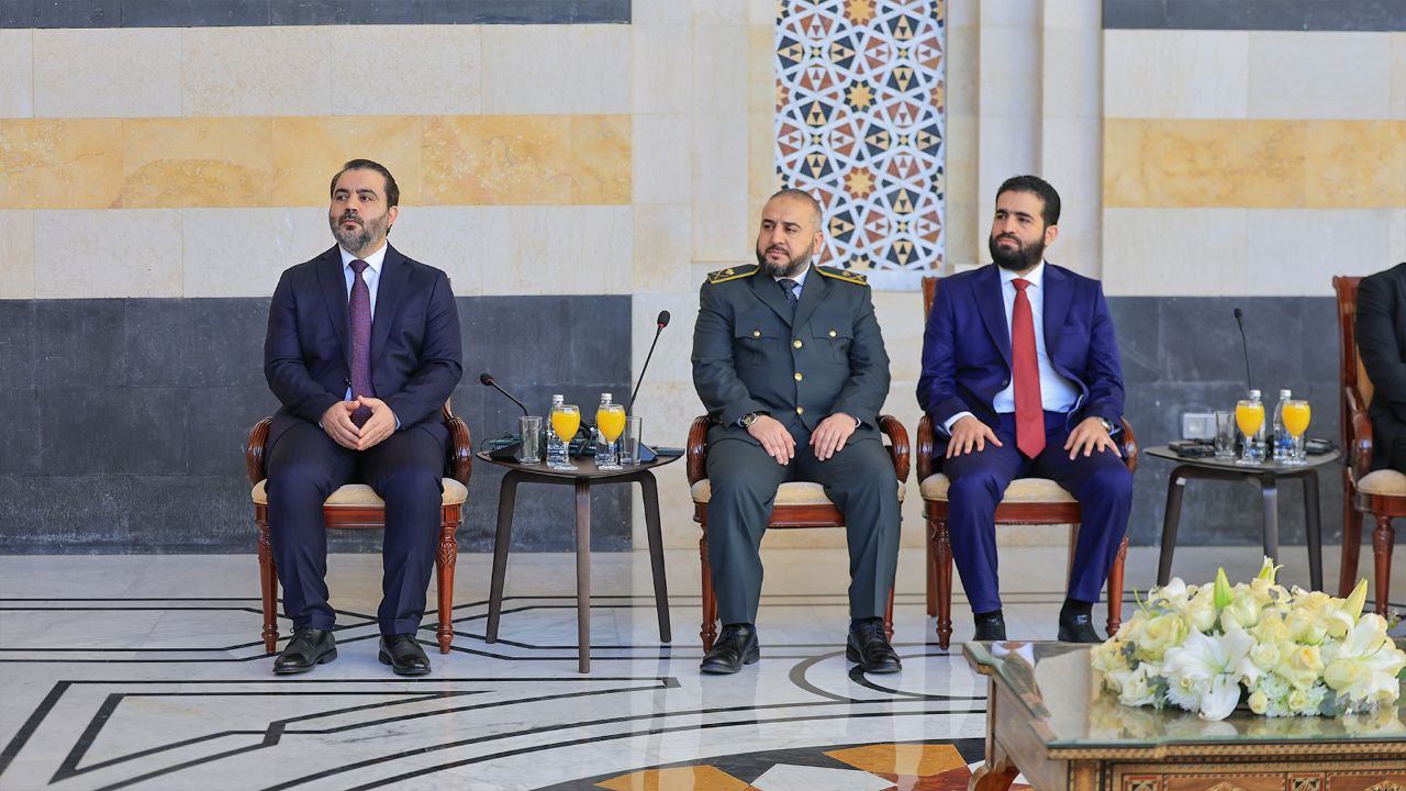 استقبل فخامة السيد الرئيس أحمد الشرع في العاصمة دمشق وفدًا رفيع المستوى يضم جميع ممثلي أعضاء مجلس الأمن في الأمم المتحدة