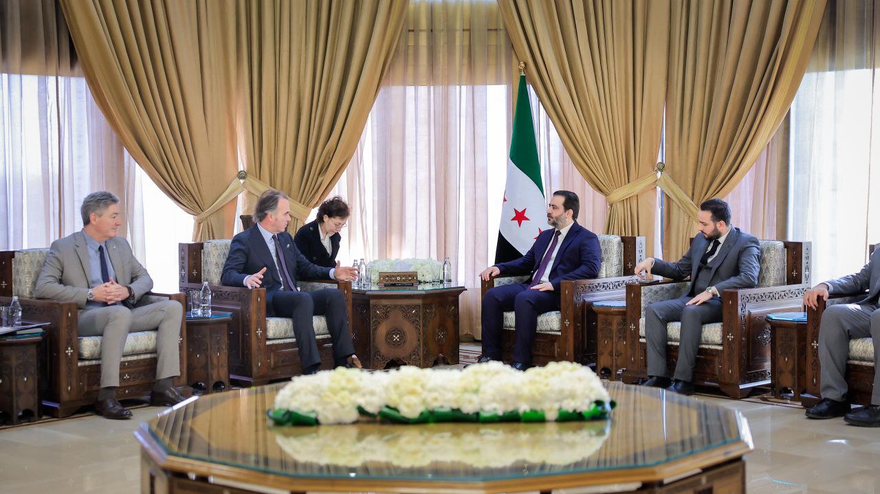 استقبل وزير الخارجية والمغتربين السيد أسعد حسن الشيباني في العاصمة دمشق رئيس وفد وحدة مكافحة الإرهاب التابعة للاتحاد الأوروبي السيد بارتجان وجتر