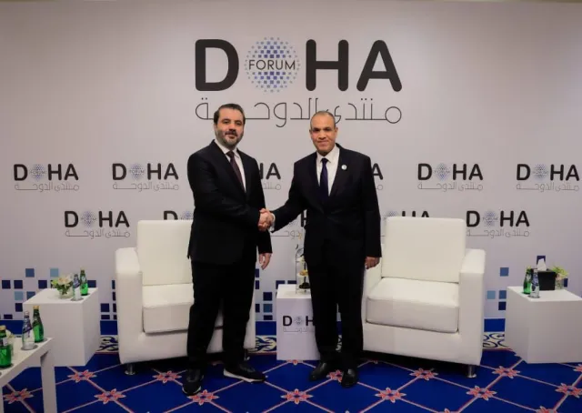 التقى وزير الخارجية والمغتربين السيد أسعد حسن الشيباني نظيره المصري السيد بدر عبد العاطي في العاصمة القطرية الدوحة