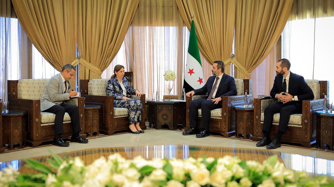 Foreign Minister Al-Shaibani Discusses UN Cooperation with ESCWA Chief