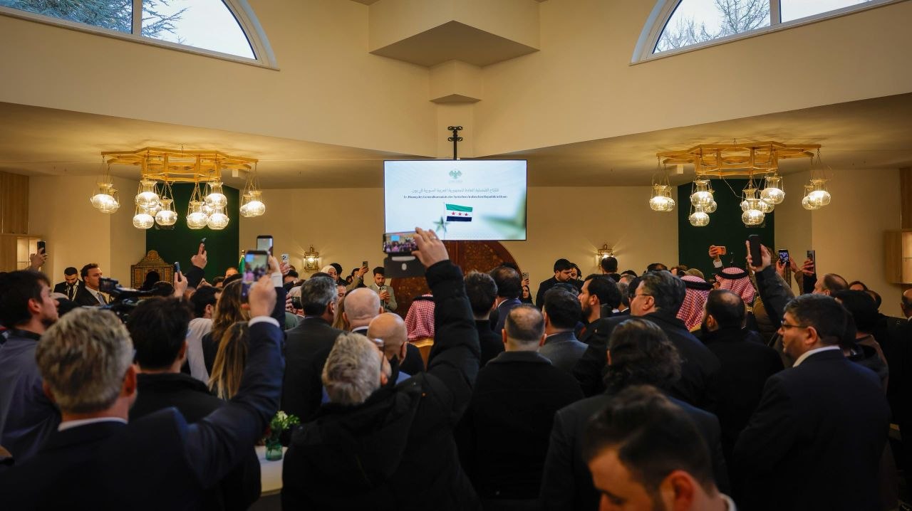 وزير الخارجية والمغتربين السيد أسعد حسن الشيباني يفتتح القنصلية العامة للجمهورية العربية السورية في مدينة بون الألمانية