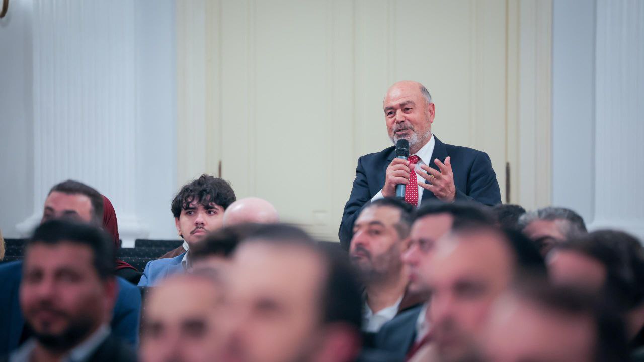 Minister al-Shaibani Engages with Syrian Community in Bonn