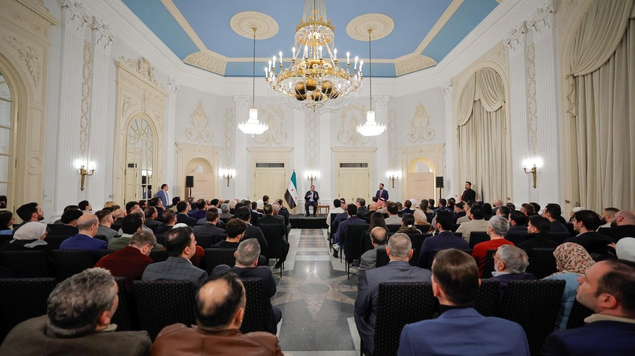 Minister al-Shaibani Engages with Syrian Community in Bonn